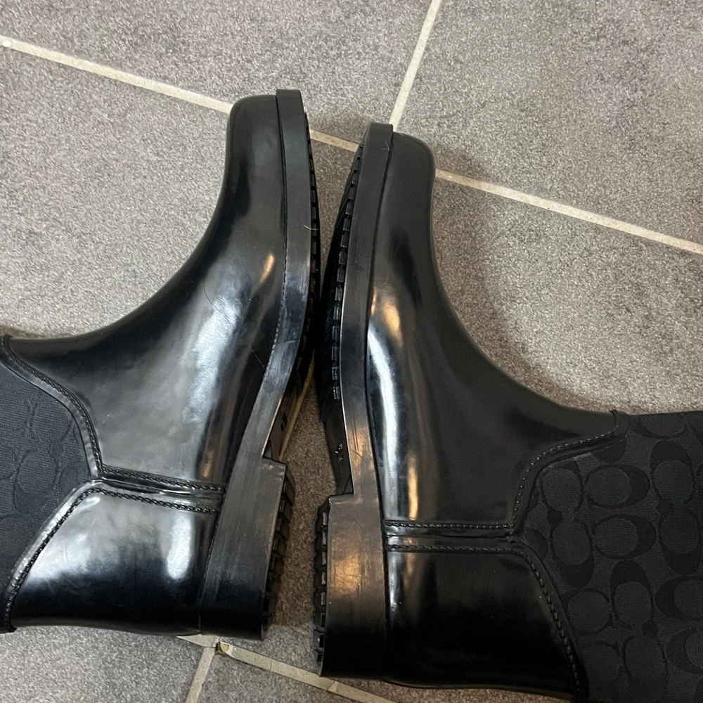 COACH Tristee Tall Knee High Rain Boots Black Logo Monogram Tie Back SZ 11 chic